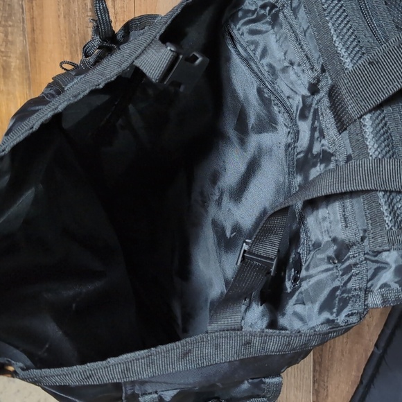 WRASCAL ARCH'R Tactical Backpack With Quick Release Strap in Black and Orange - Picture 11 of 14